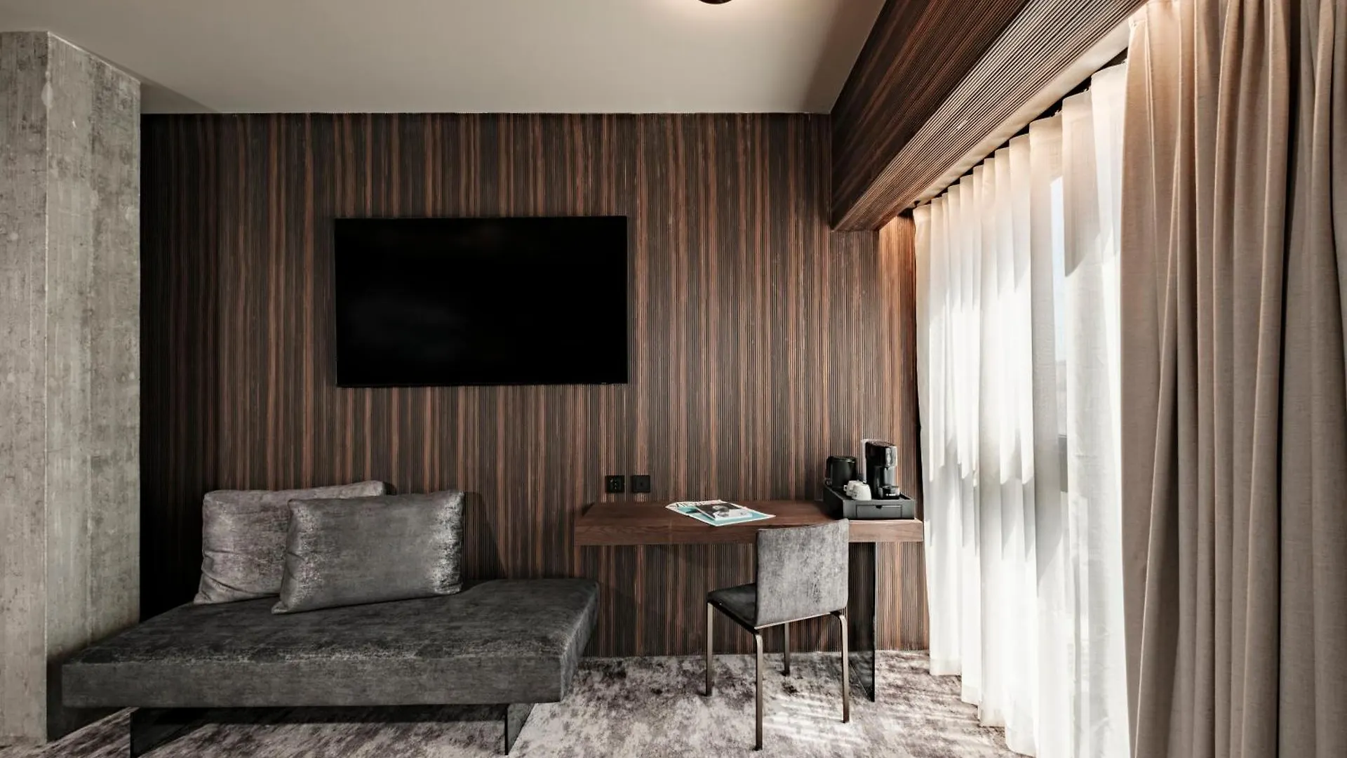 Fitch Hotel Saint Julian's