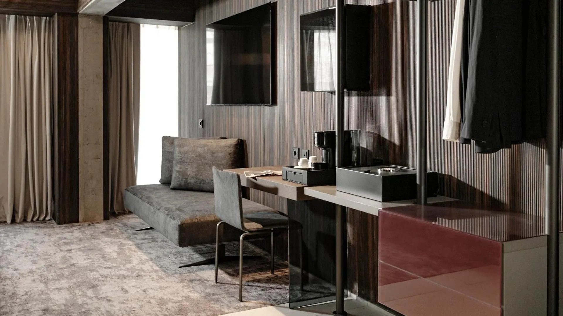 Fitch Hotel Saint Julian's